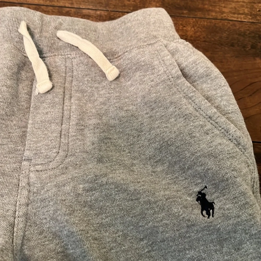 Boy’s Polo Ralph Lauren Light Gray Jogging Pants. Size S/8 - Picture 2 of 4